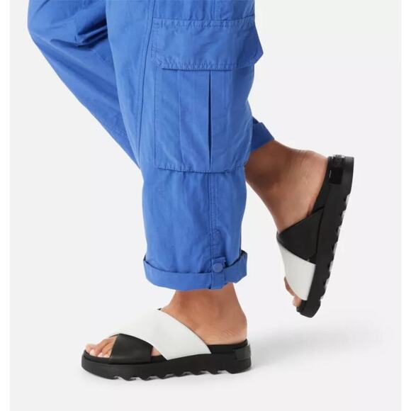 Sorel VIIBE Crisscross Slide Sandal Black / Sea Salt Size 6 - Picture 1 of 6